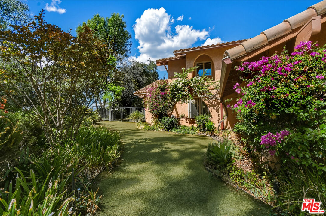 Property photo 16
