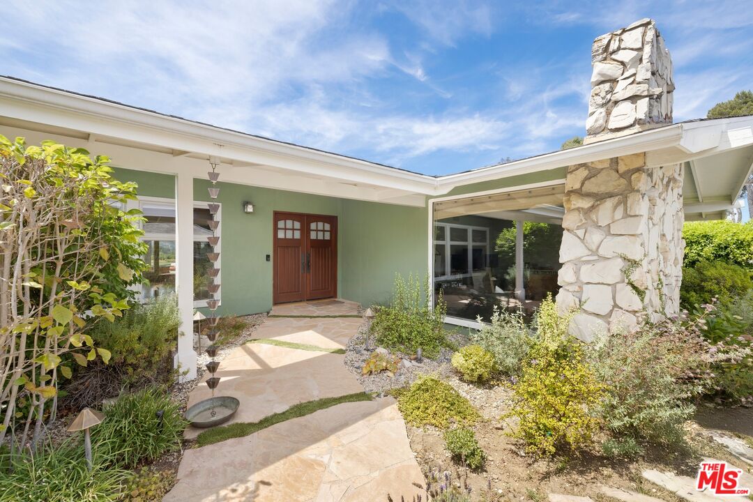Property photo 32
