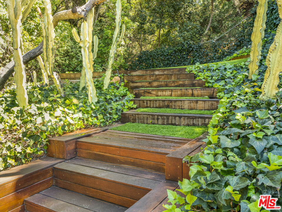 Property photo 48