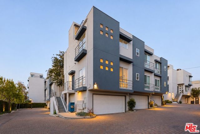 Property photo 28