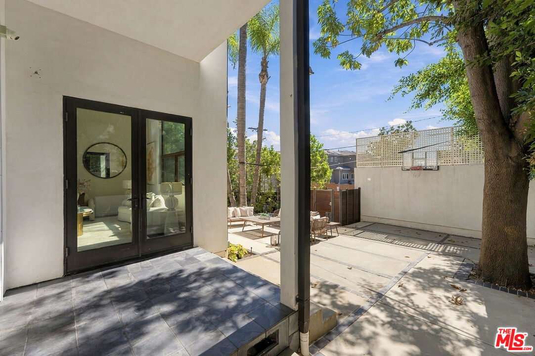 Property photo 32