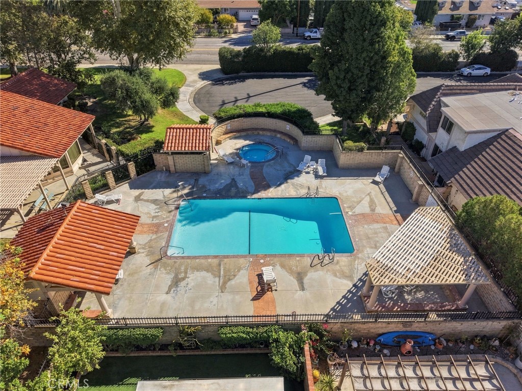 Property photo 36