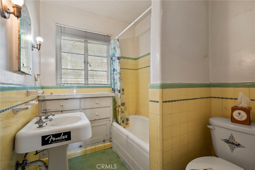 Property photo 24