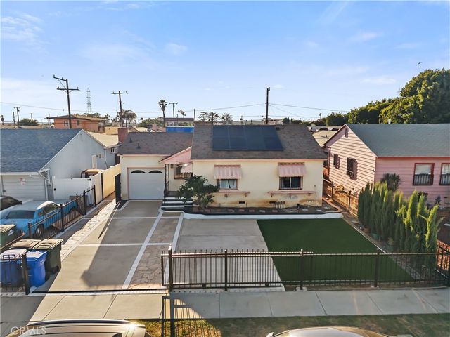 Property photo 35