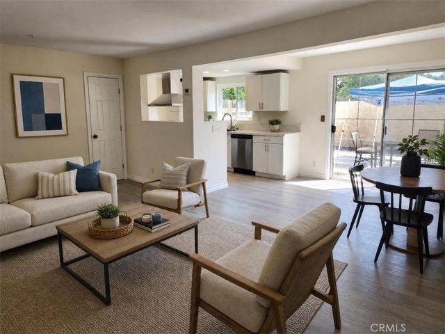 Property photo 35