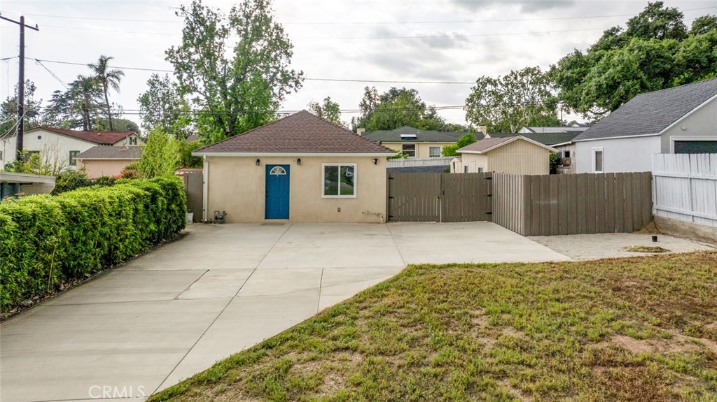 Property photo 33