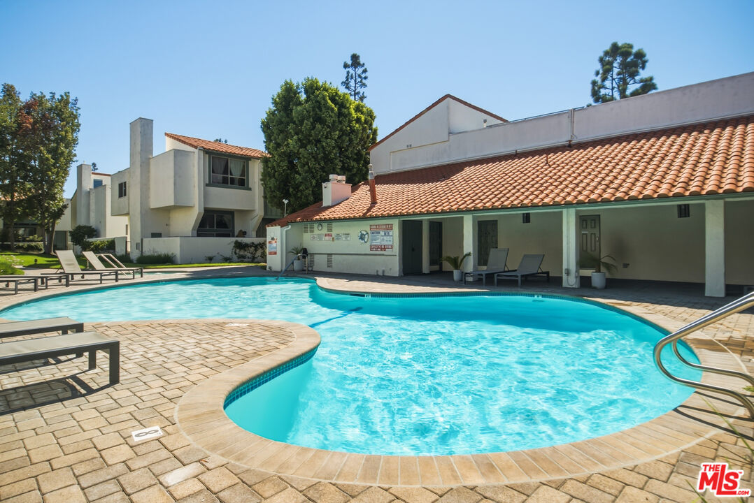 Property photo 48