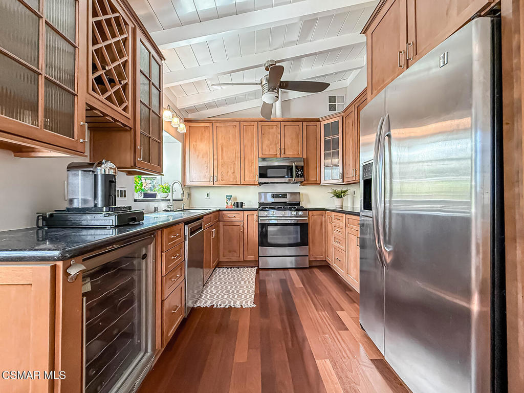 Property photo 24