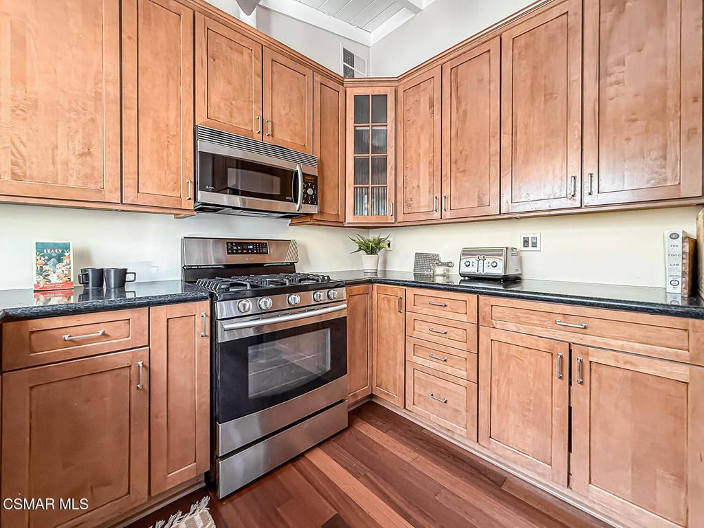Property photo 25