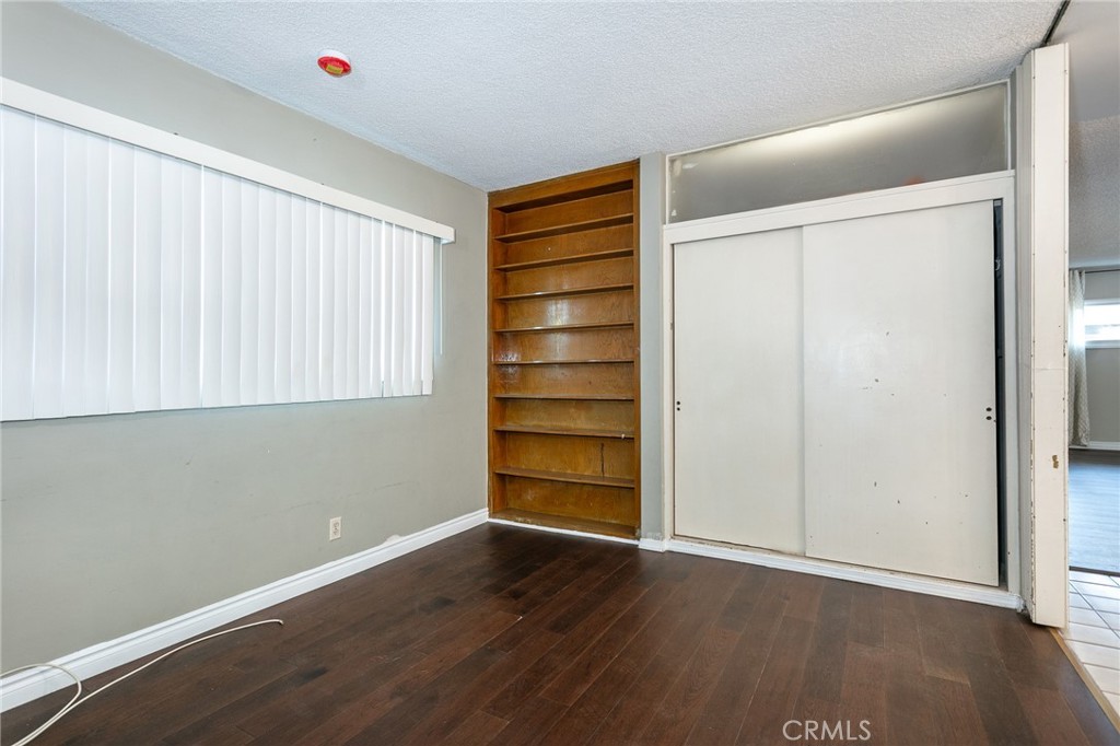 Property photo 37