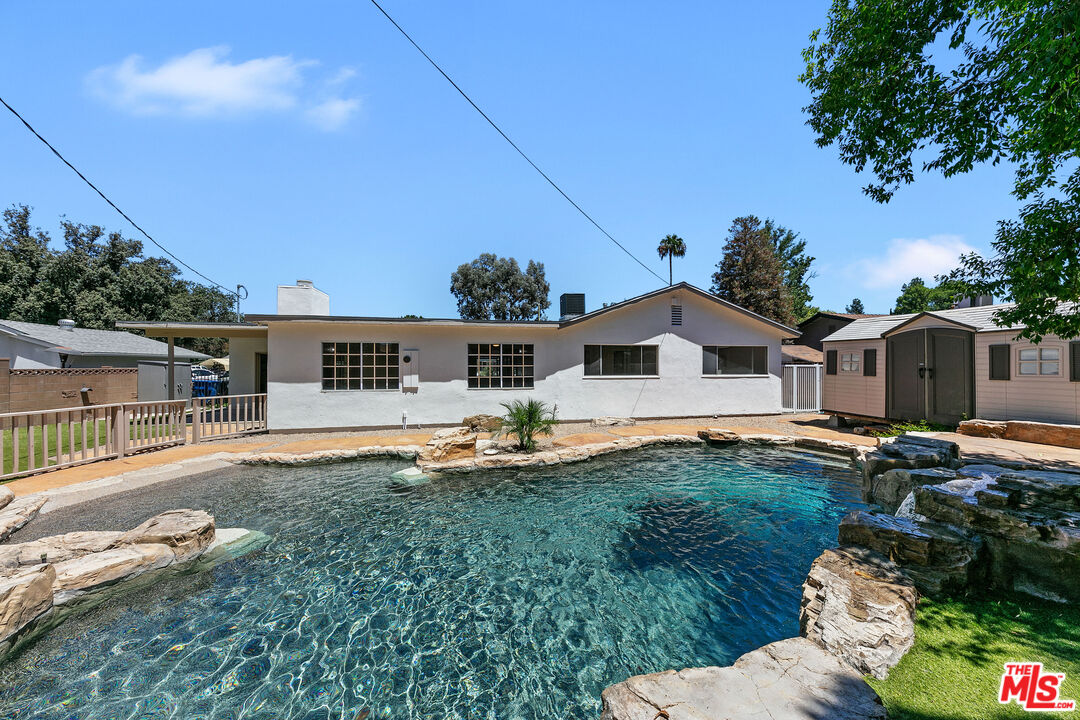 Property photo 37