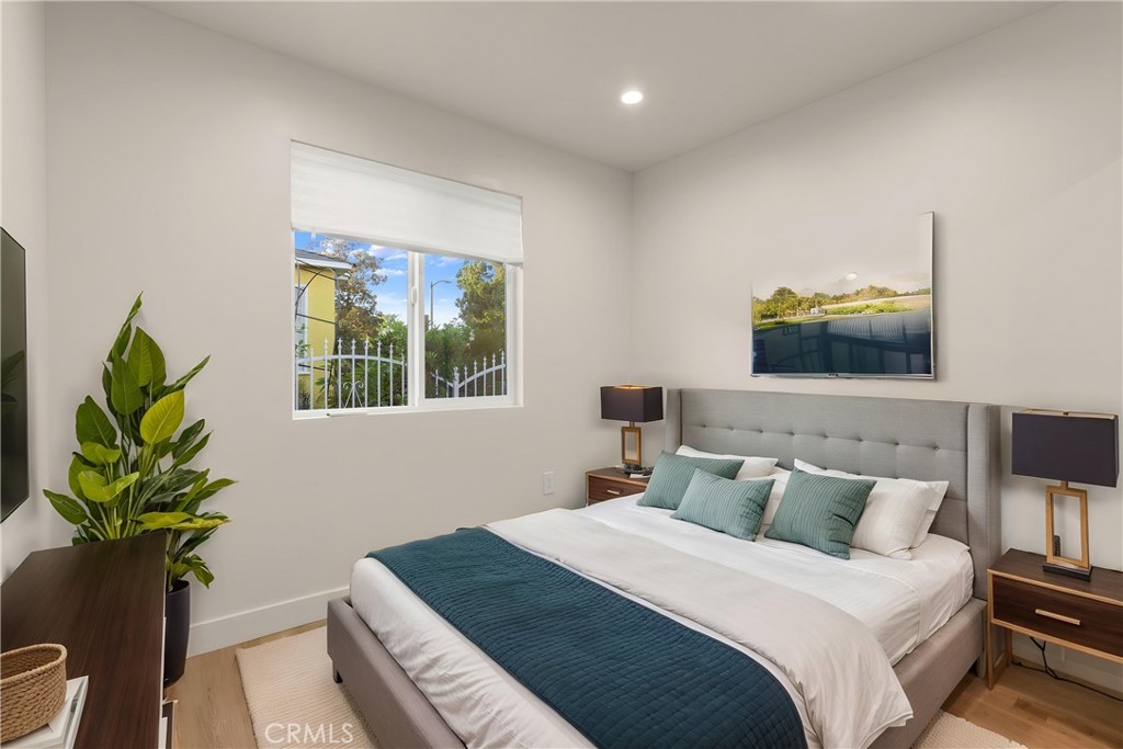 Property photo 38
