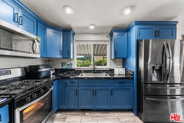 Property photo 43