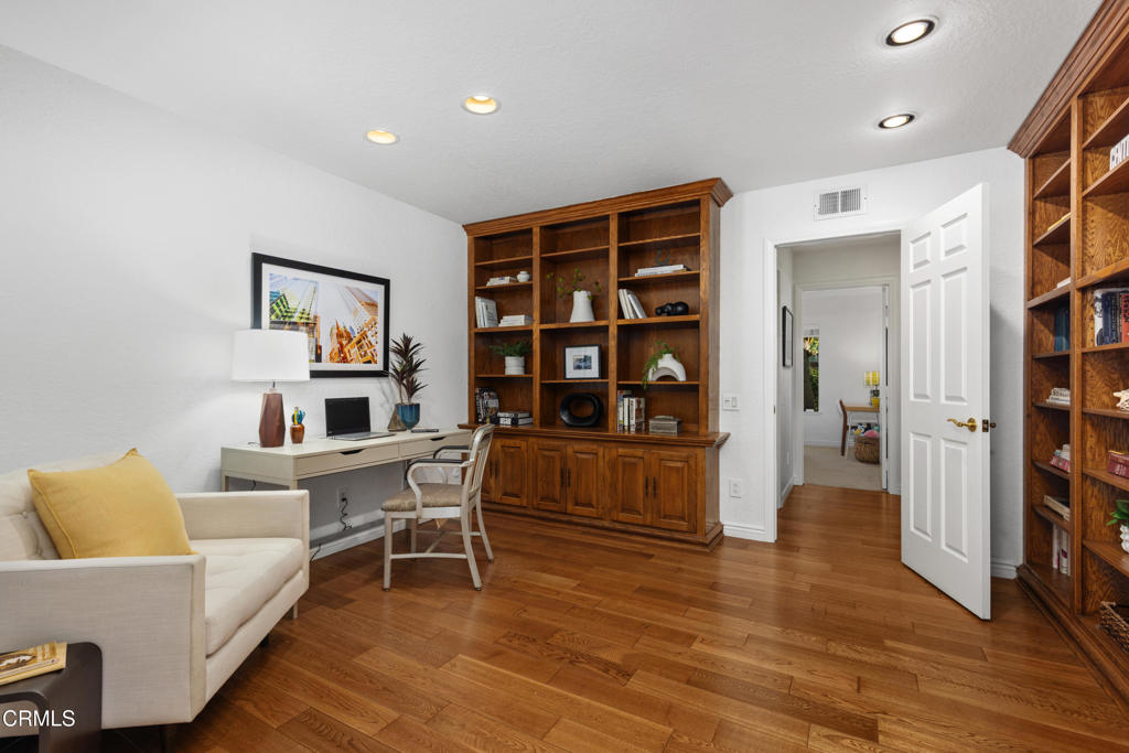Property photo 28