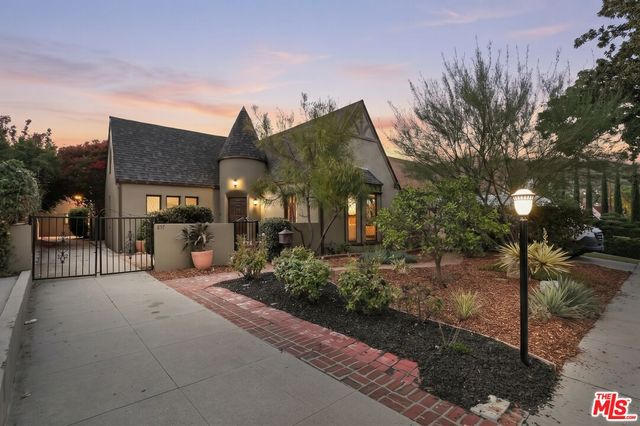 Property photo 33