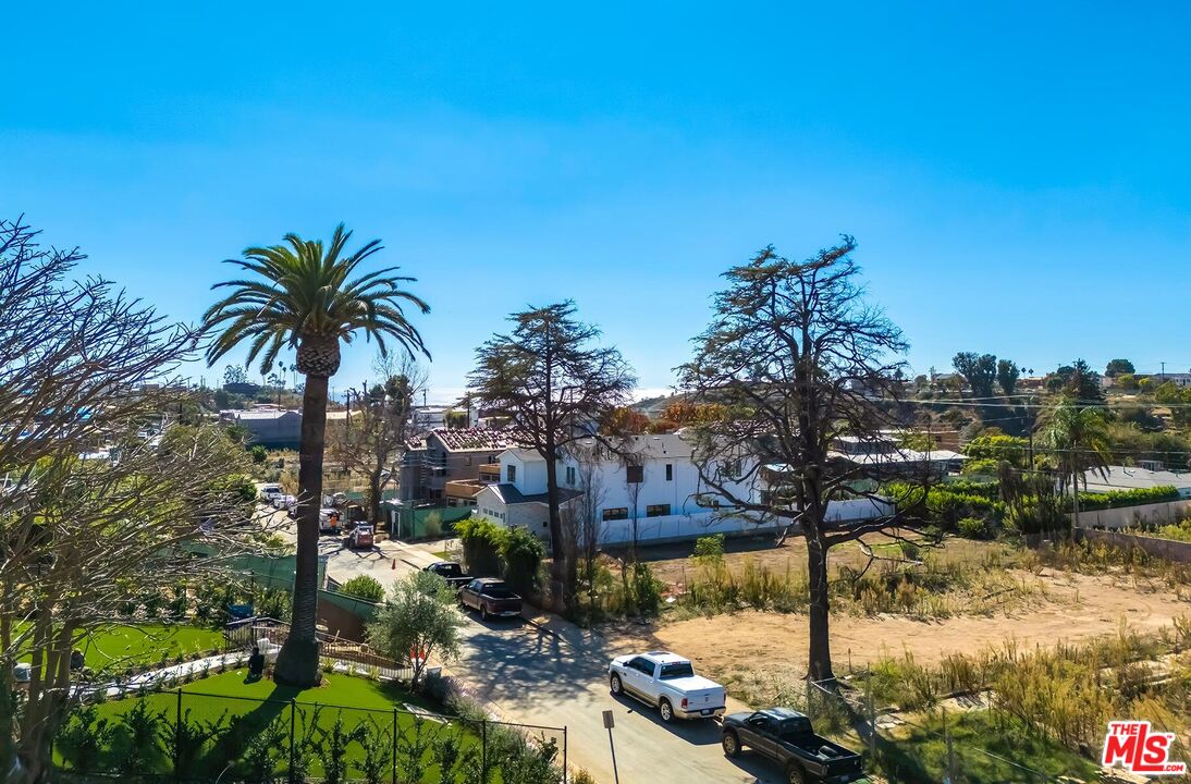 Property photo 17