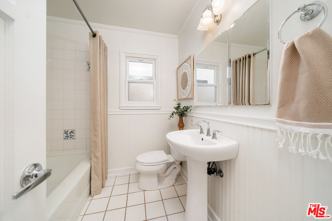 Property photo 30