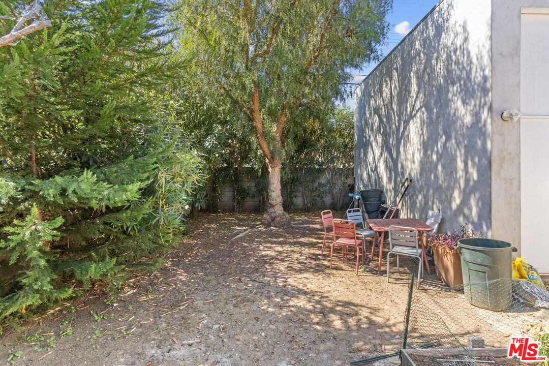 Property photo 31