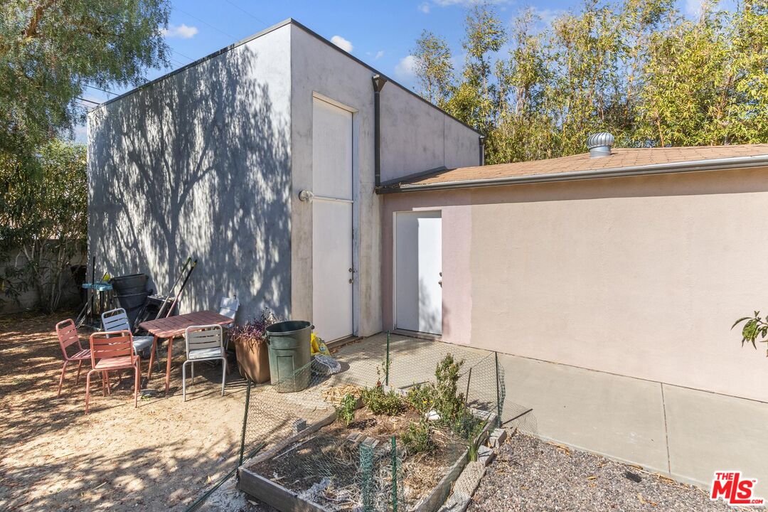 Property photo 32