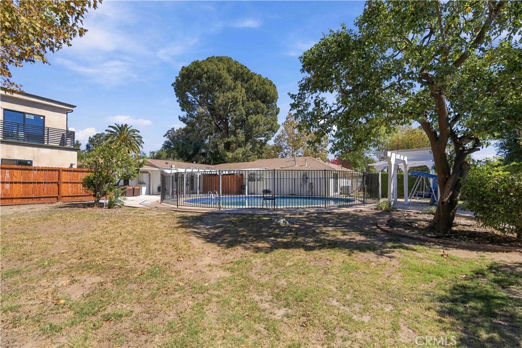 Property photo 43