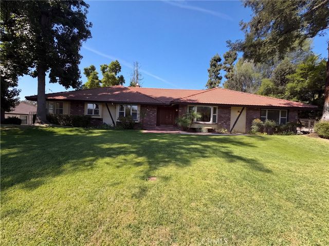 Property photo 36