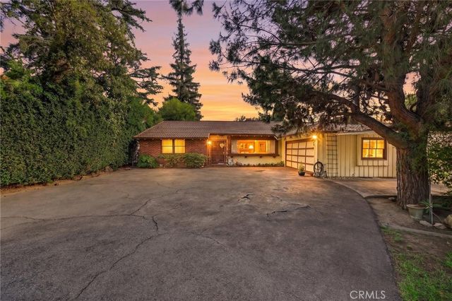 Property photo 43
