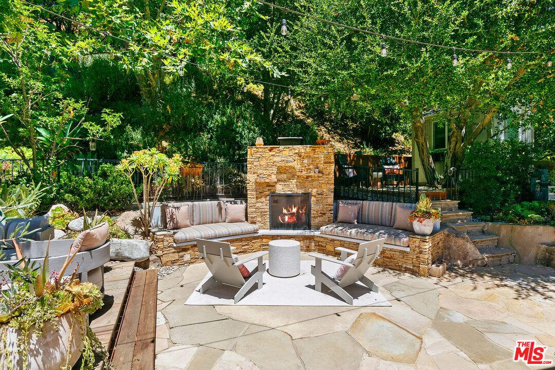 Property photo 46