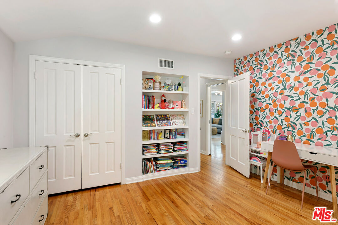 Property photo 50