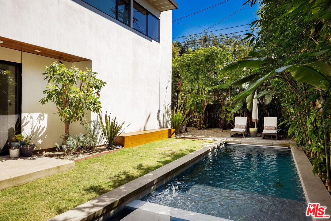 Property photo 46