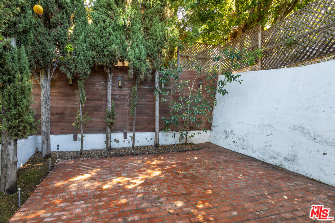 Property photo 41