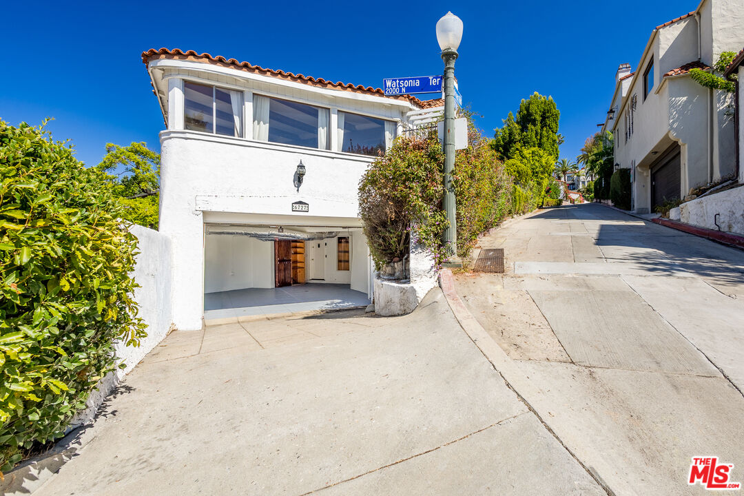 Property photo 43