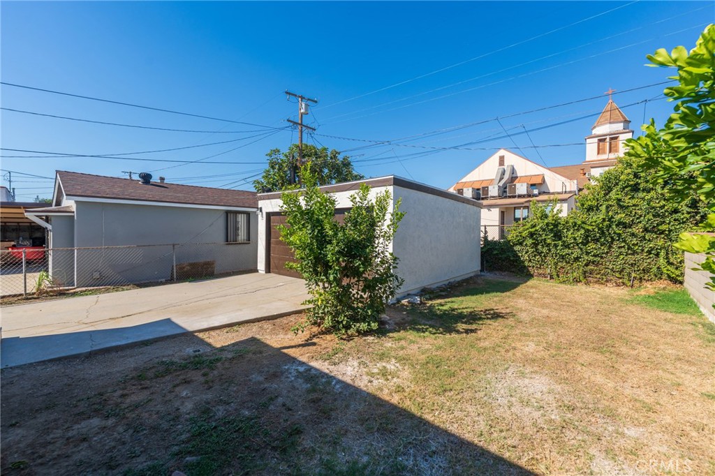Property photo 28