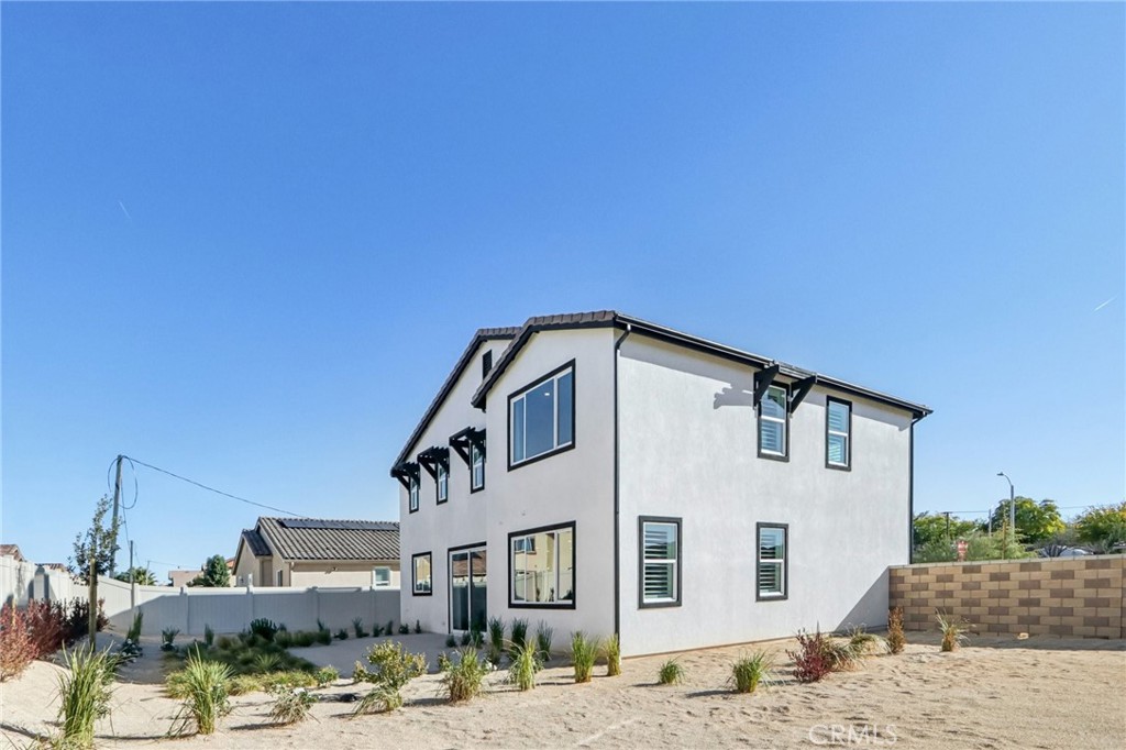 Property photo 25