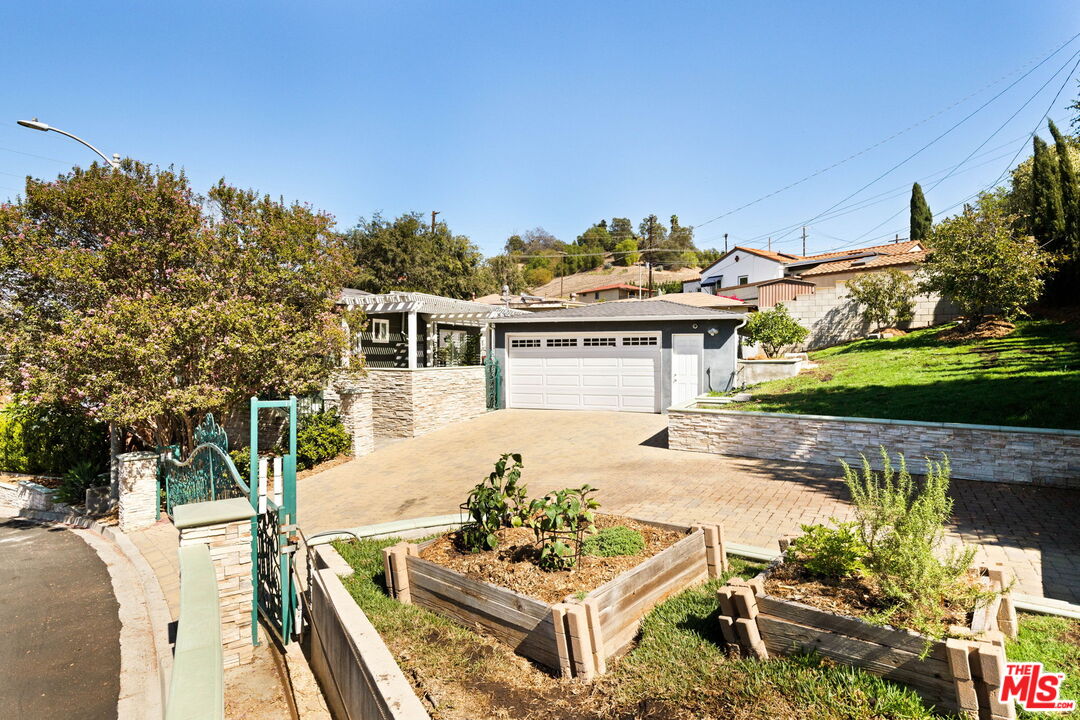 Property photo 39