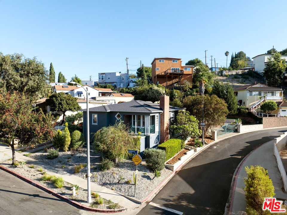 Property photo 42