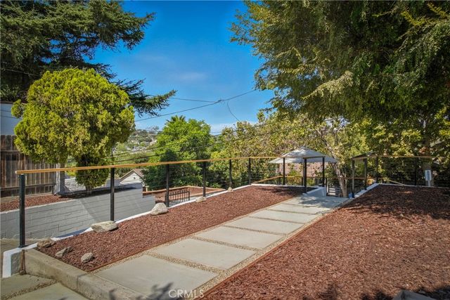 Property photo 34
