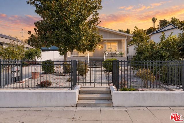 Property photo 36
