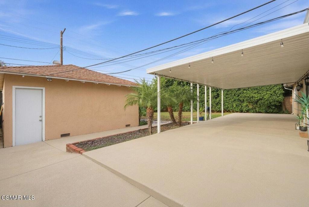 Property photo 35