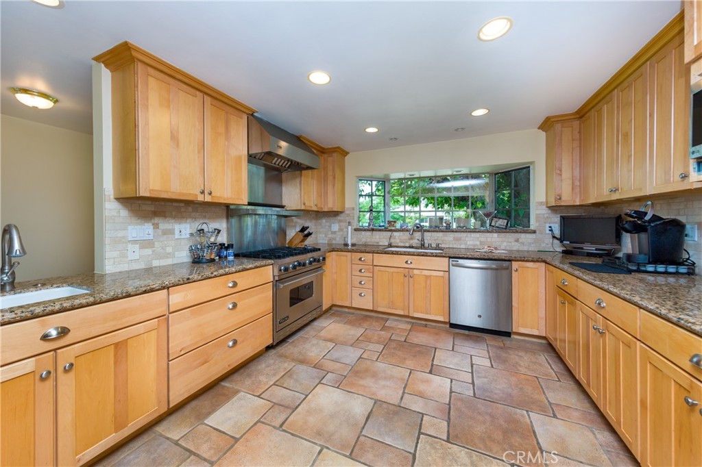 Property photo 21