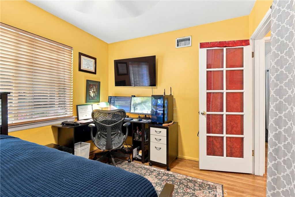 Property photo 36