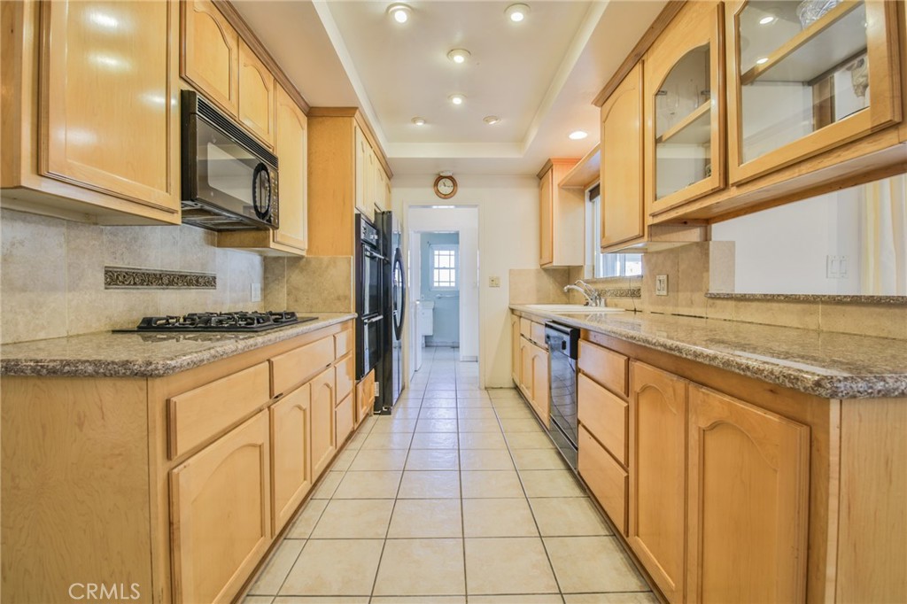 Property photo 28