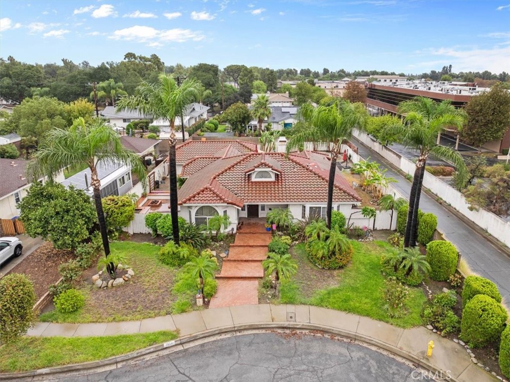 Property photo 35