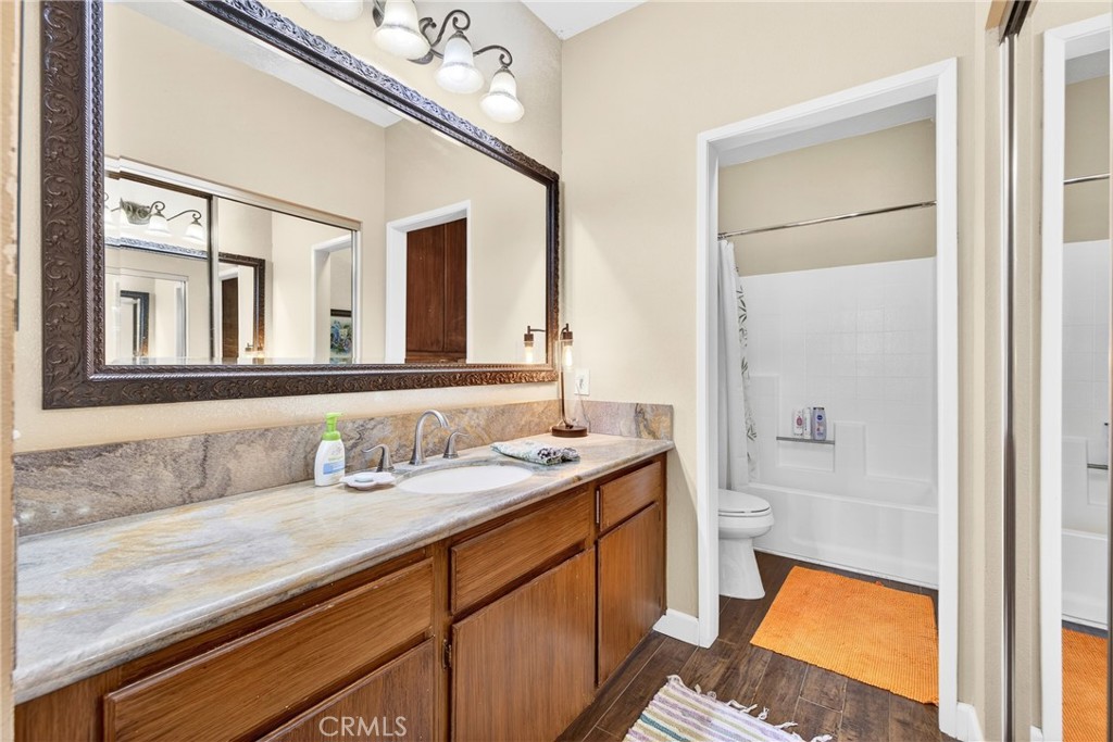 Property photo 25