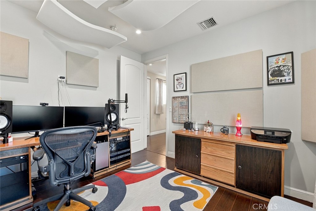 Property photo 40