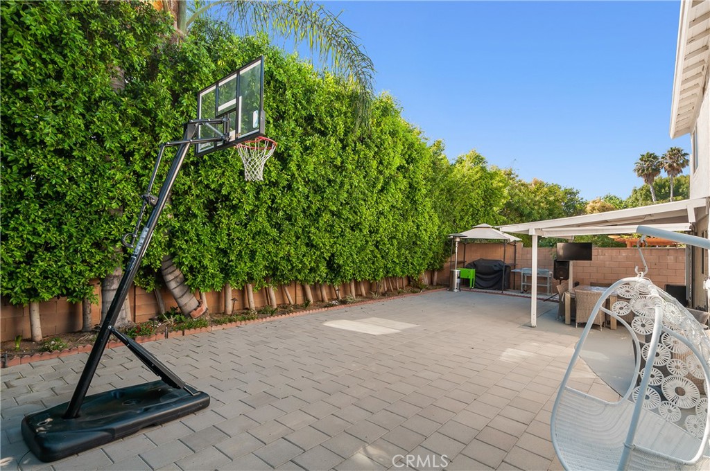 Property photo 38