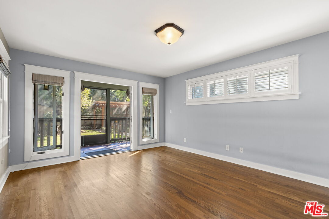 Property photo 38