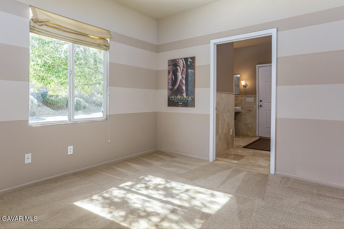 Property photo 42