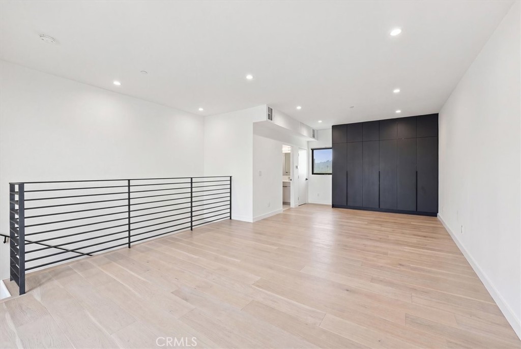 Property photo 50
