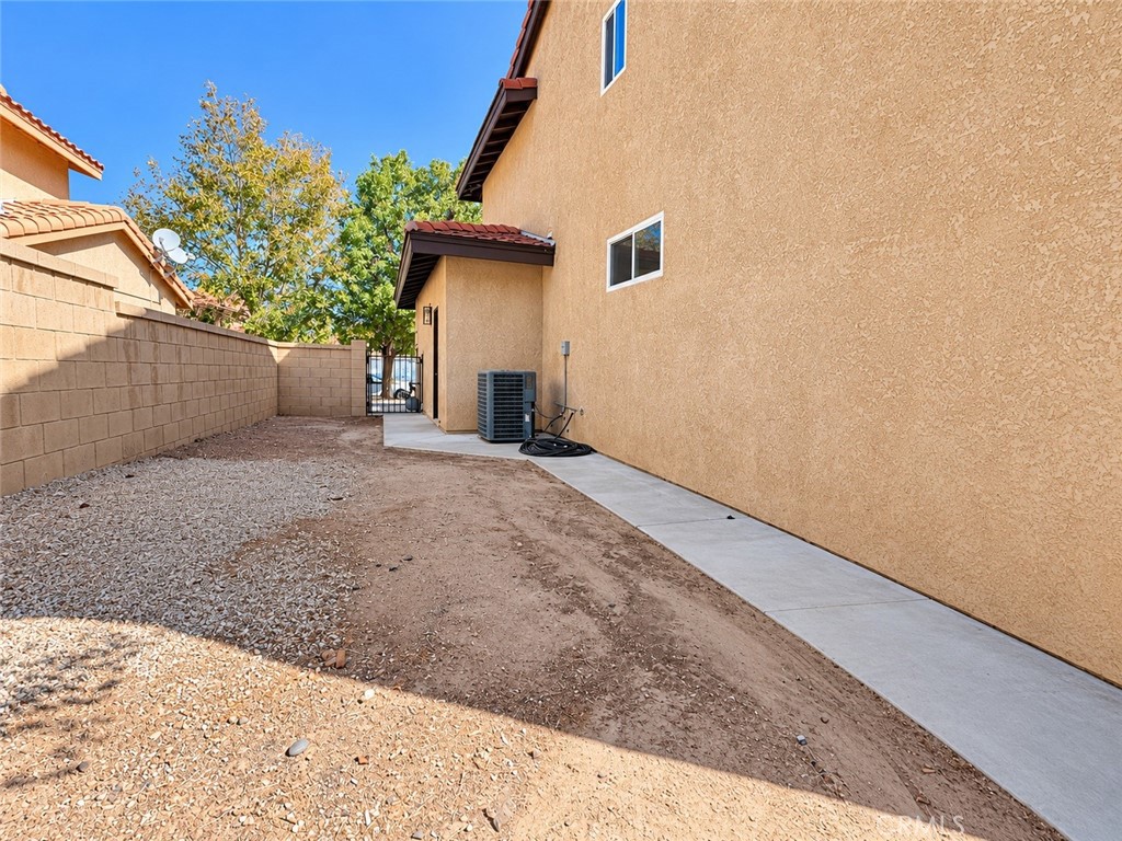 Property photo 31