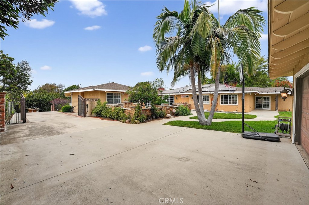 Property photo 32